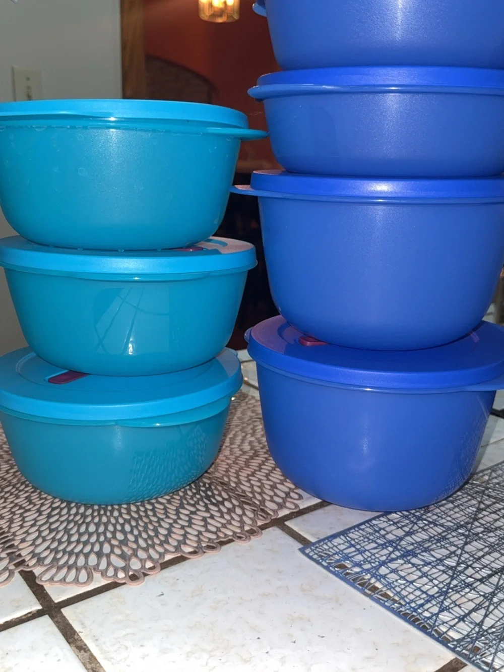 Tupperware Blue and Teal Microwave Containers with Maroon Vents 7 pieces